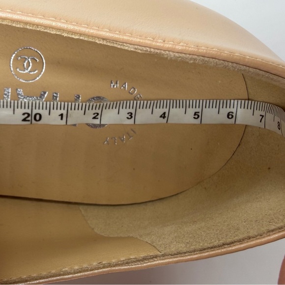 NEW NIB Chanel Beige Black Bicolor CC logo Cap Toe Mary Jane Buckle Ballet Flats - Picture 13 of 13